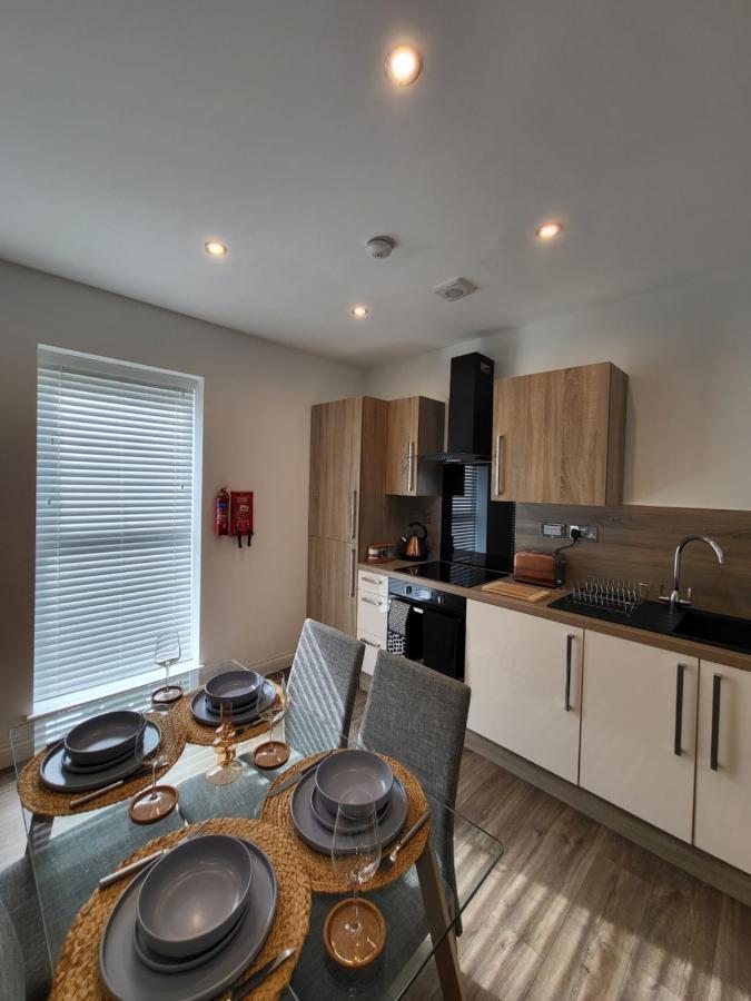 Stylish Jewellery Quarter Apartment Sleeps 6 Birmingham Exterior foto
