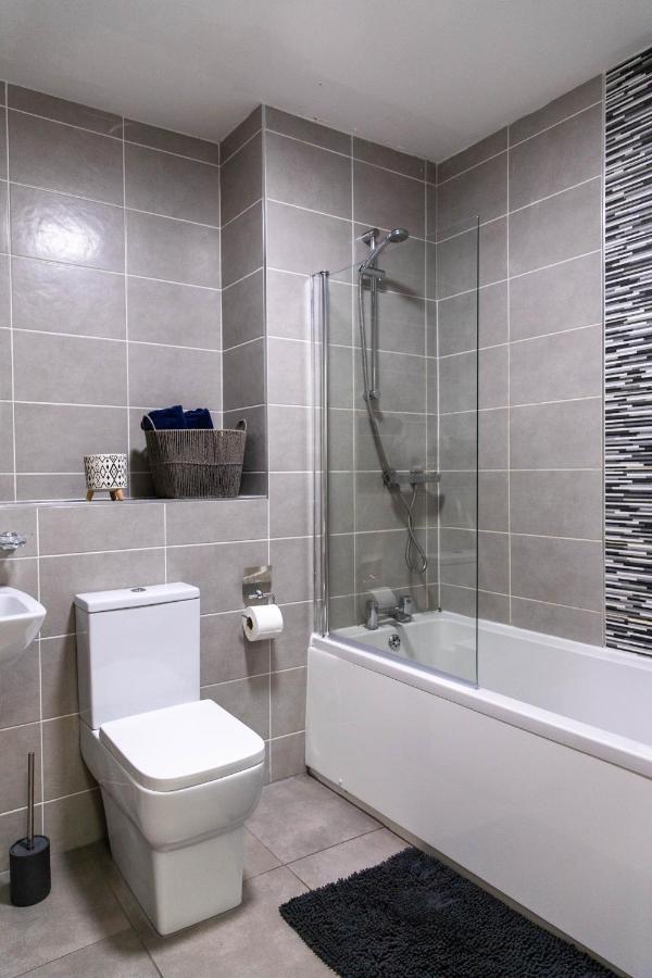 Stylish Jewellery Quarter Apartment Sleeps 6 Birmingham Exterior foto